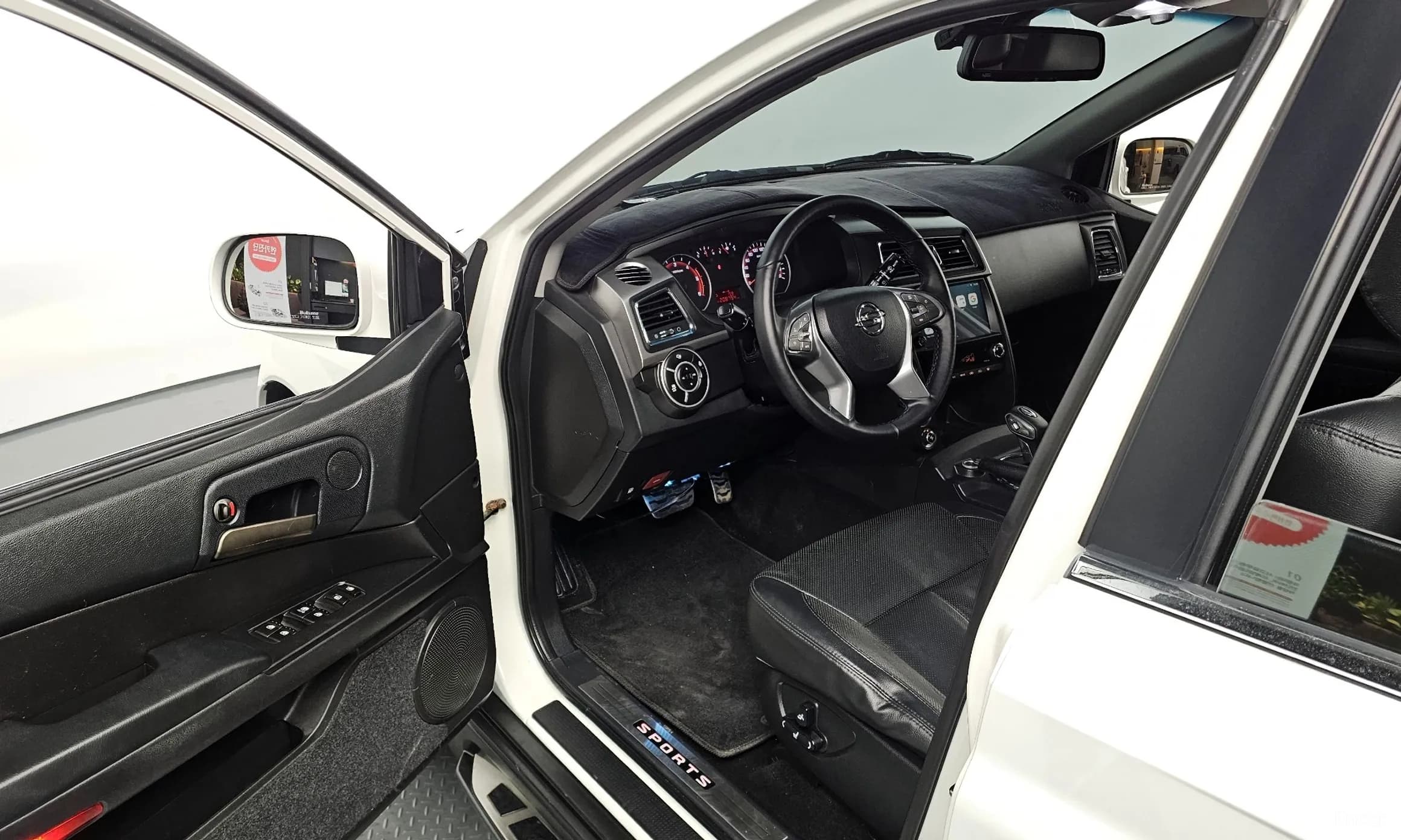 Korando Sports