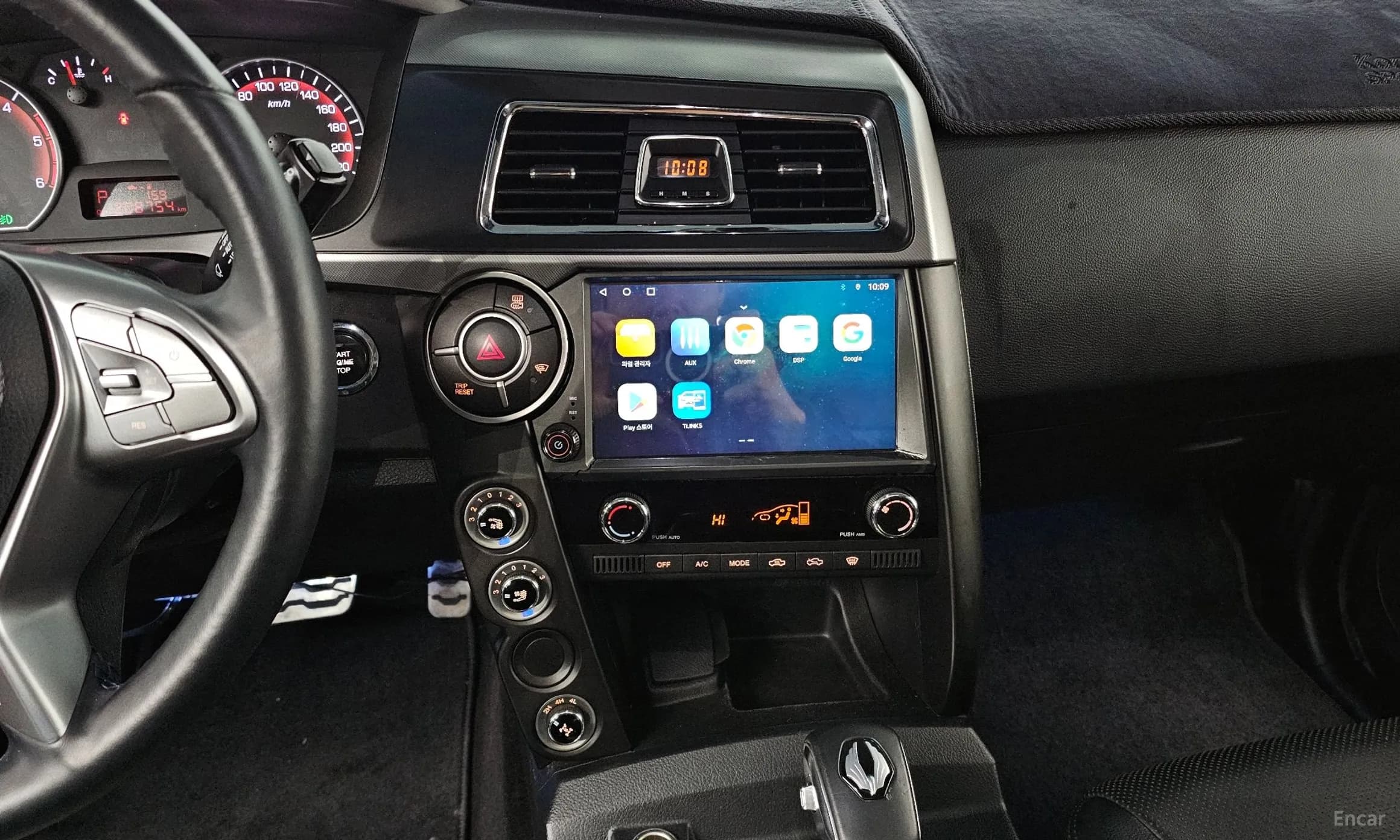 Korando Sports