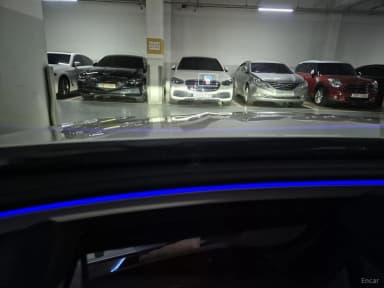 E-Class W214