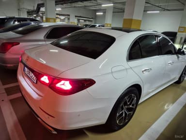 E-Class W214