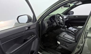 Rexton Sports Khan