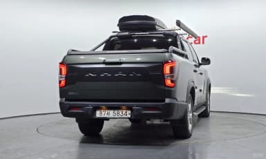 Rexton Sports Khan