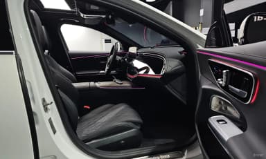 E-Class W214