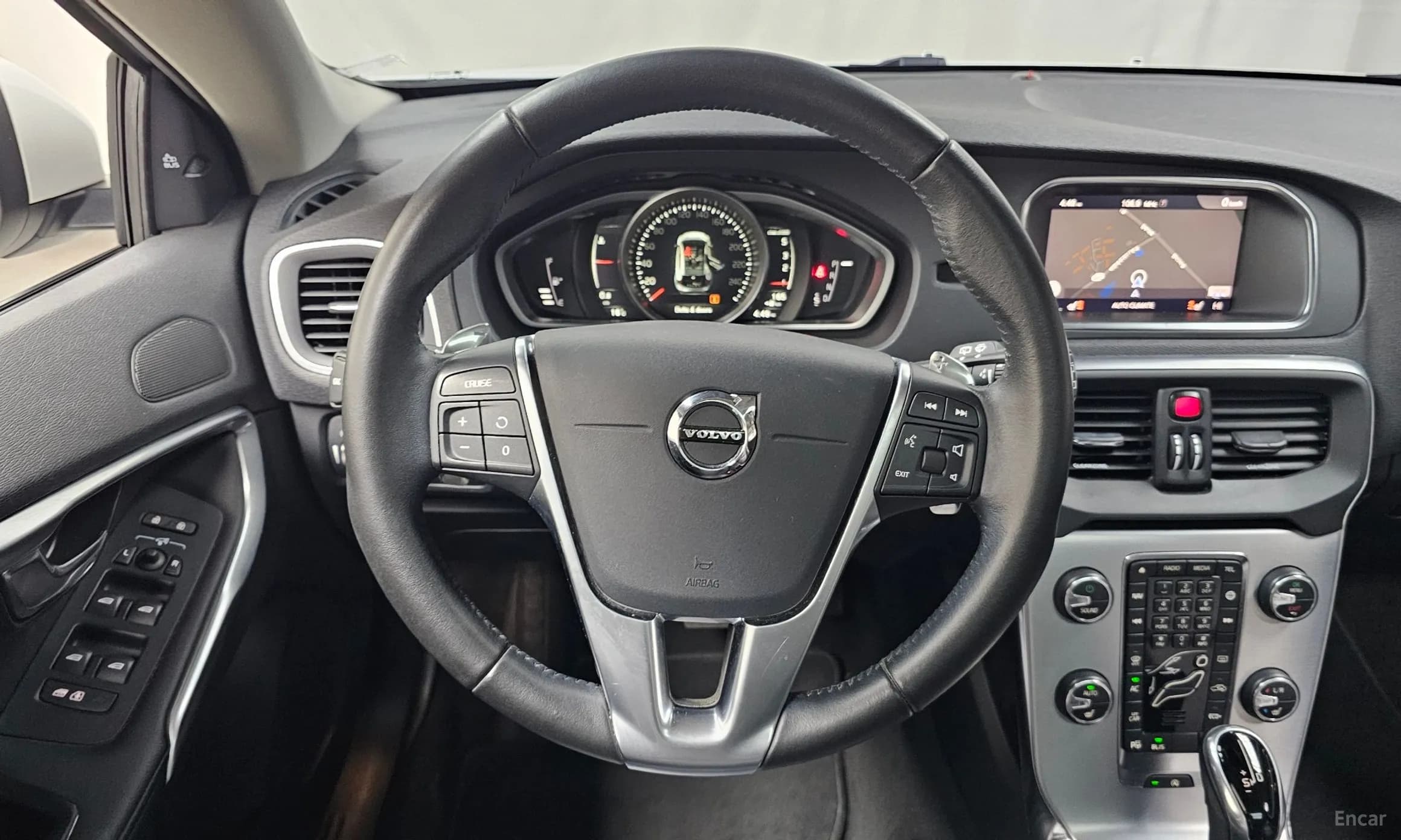 V40