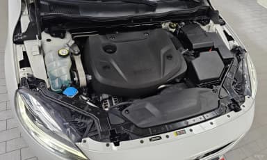 V40
