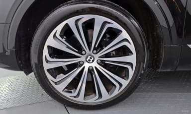 Bentayga
