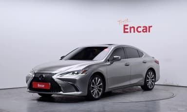 ES300h 7th Generation