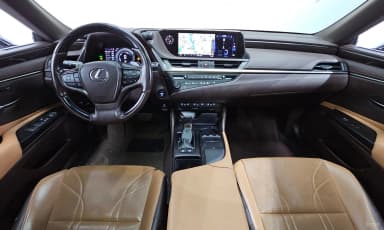 ES300h 7th Generation