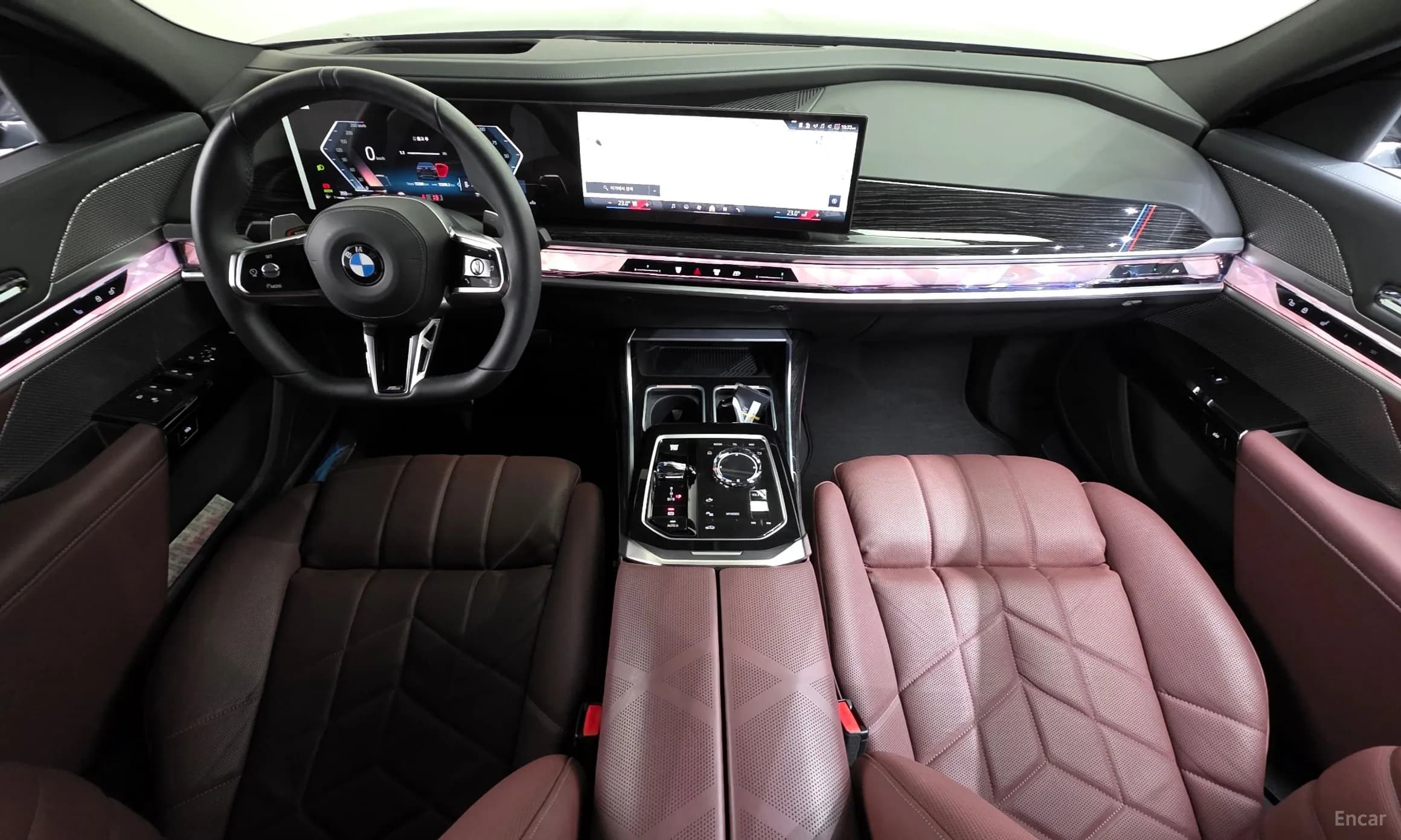 7 Series (G70)