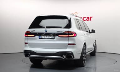 X7 (G07)