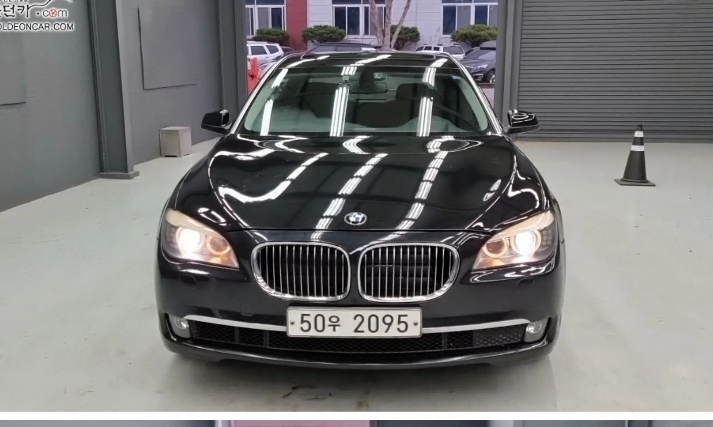 7 Series (F01)