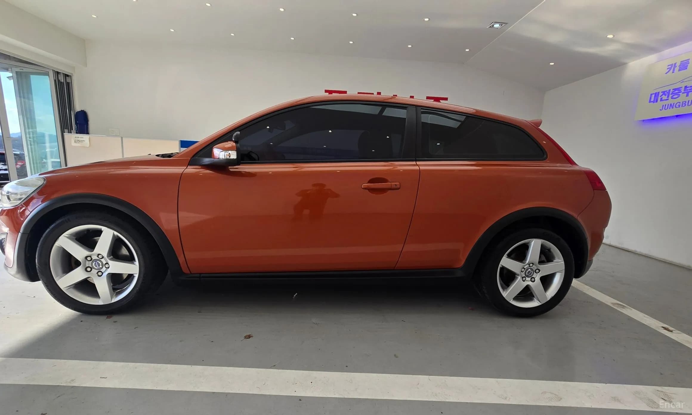 C30.