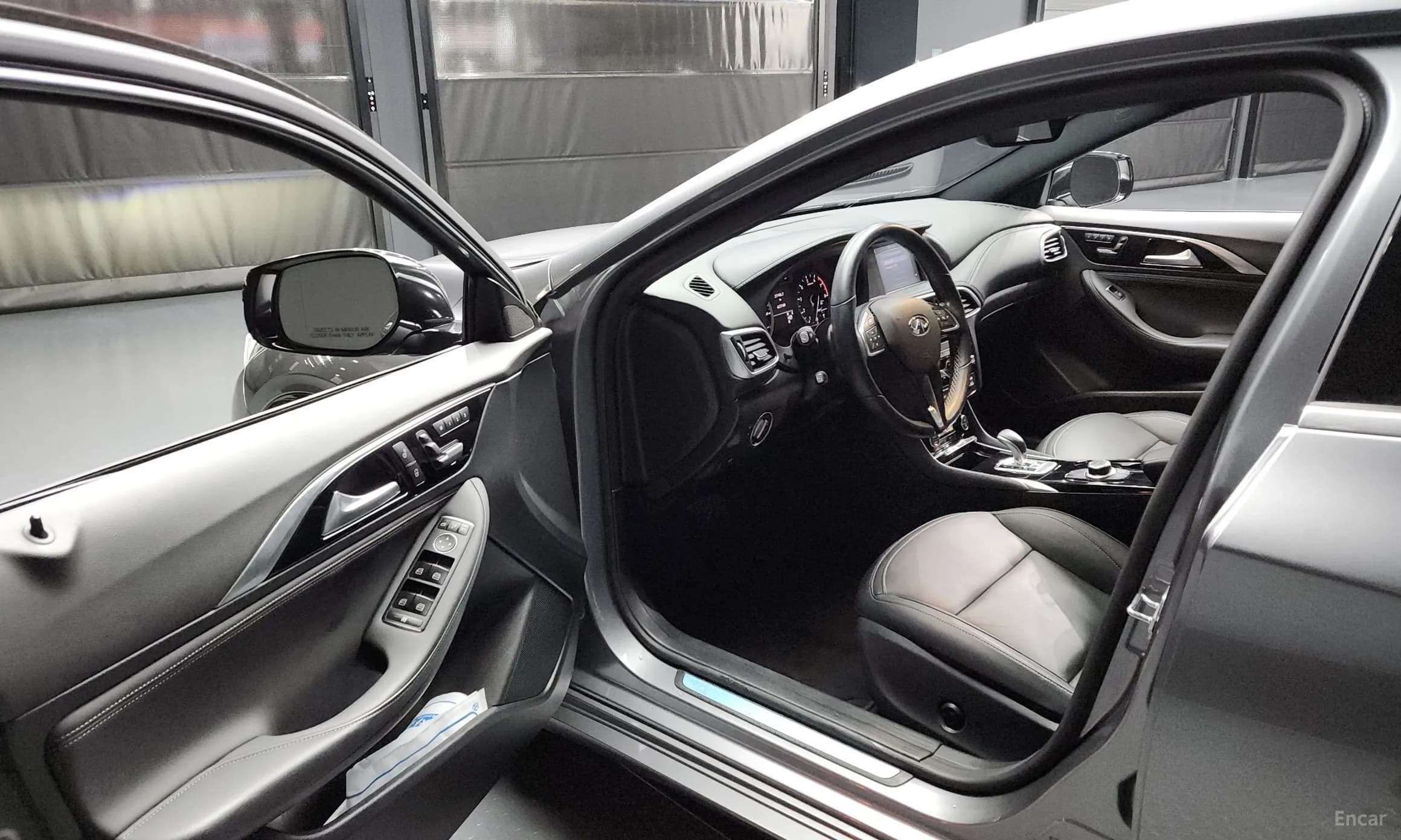 Q30
