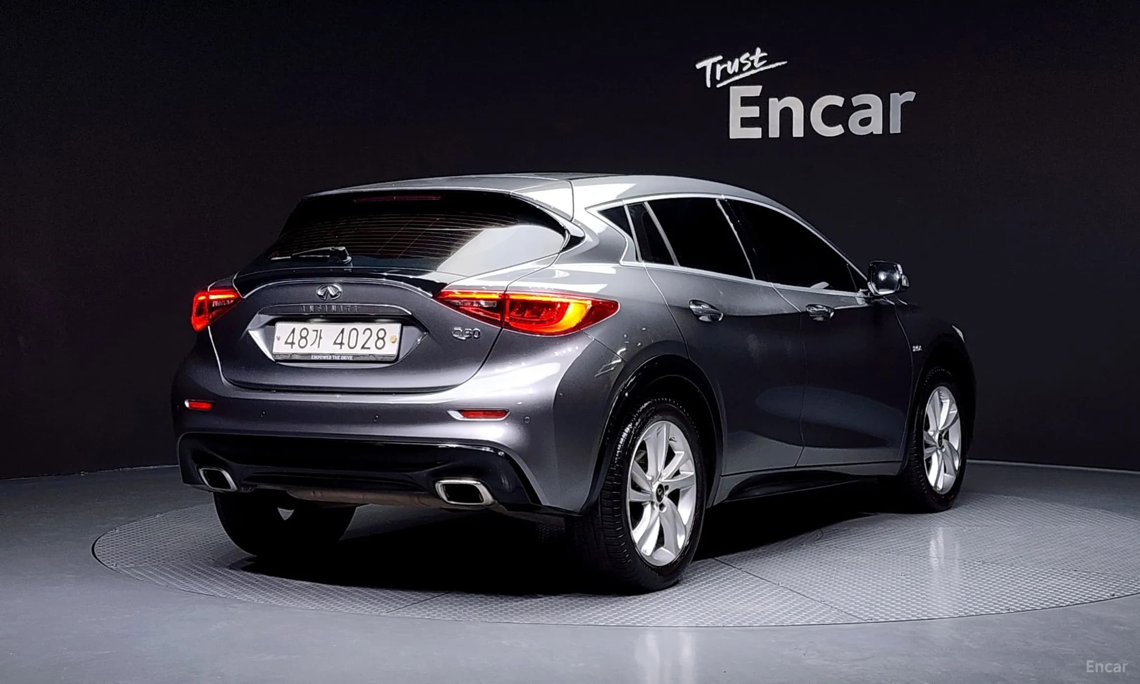 Q30
