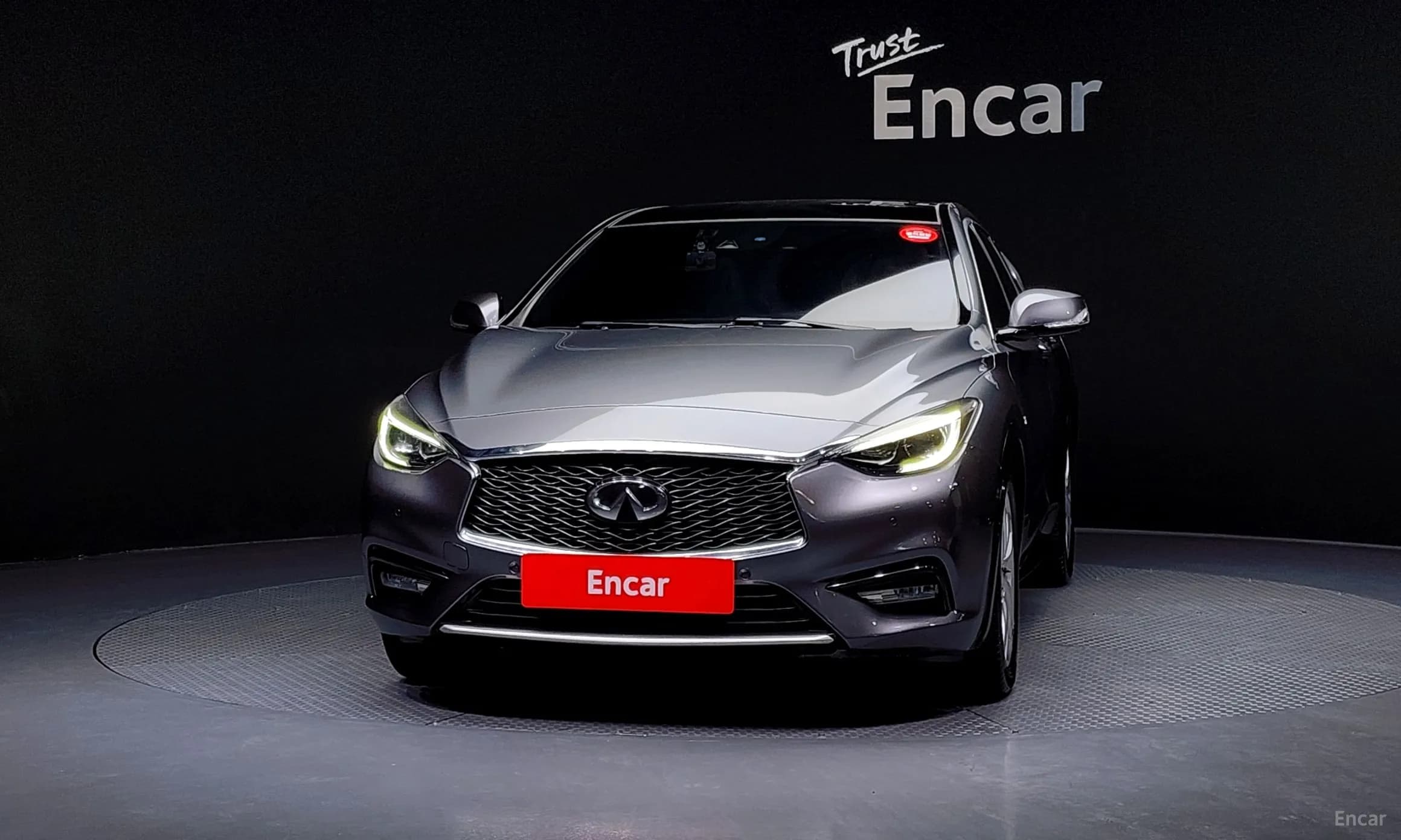 Q30