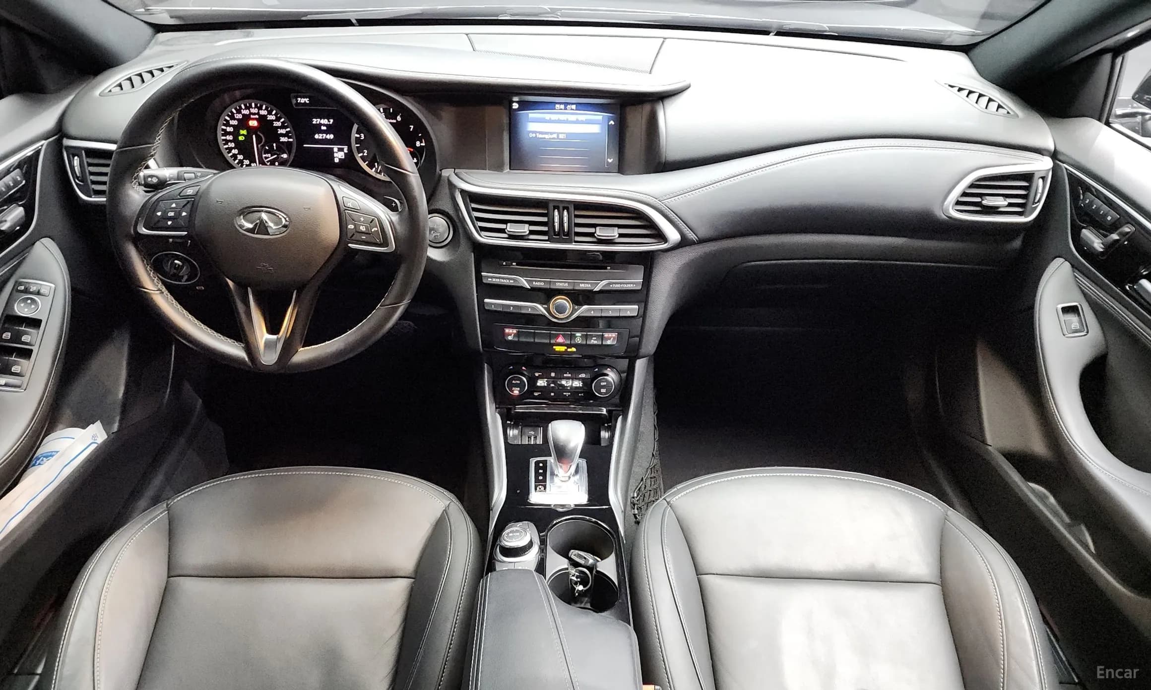 Q30