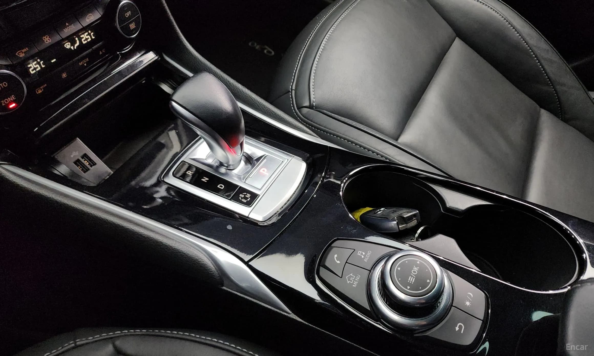 Q30