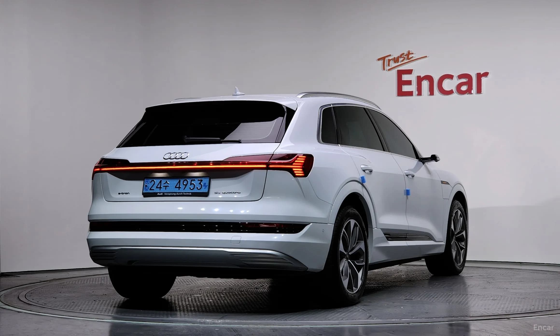 e-tron