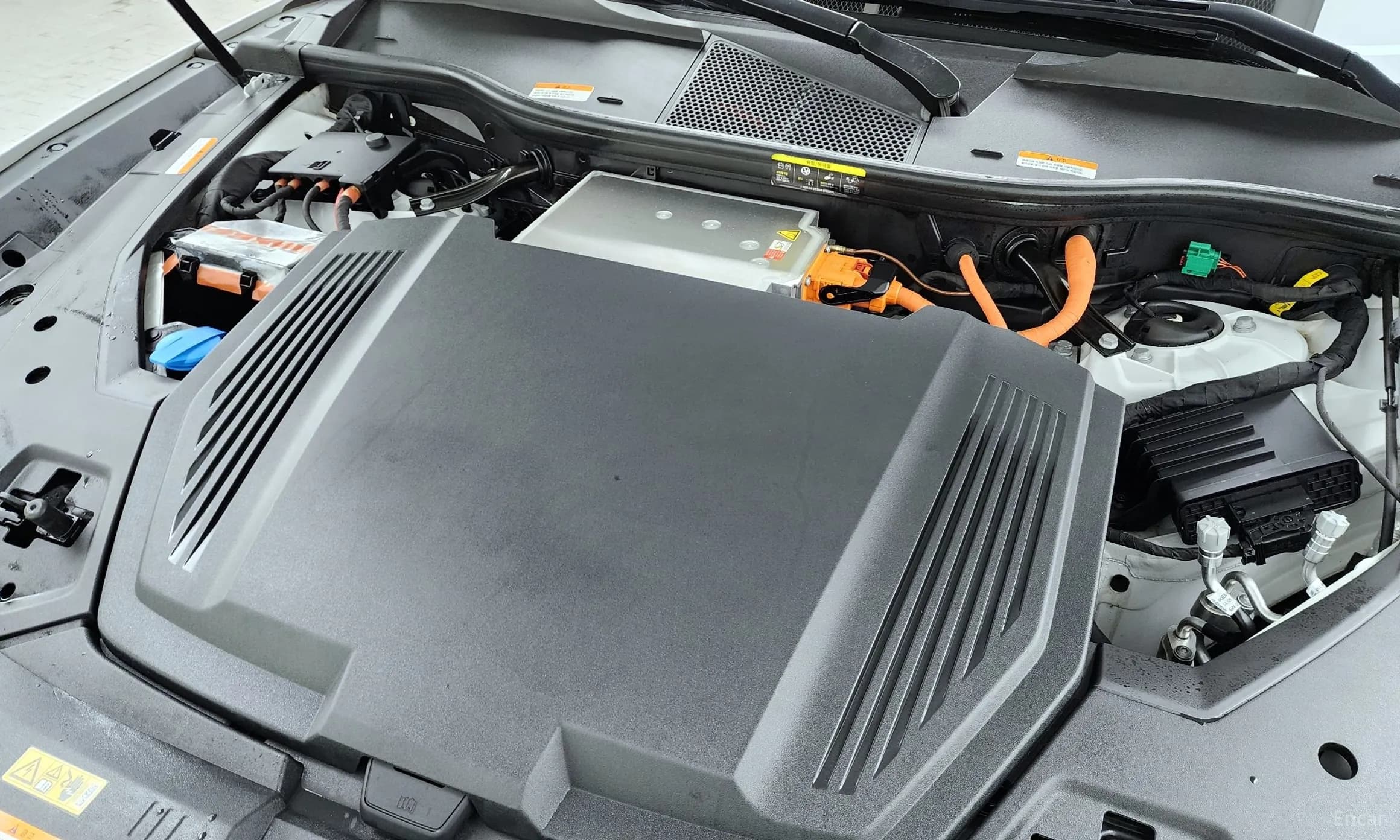 e-tron