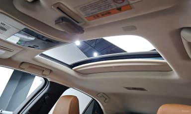 UX250h