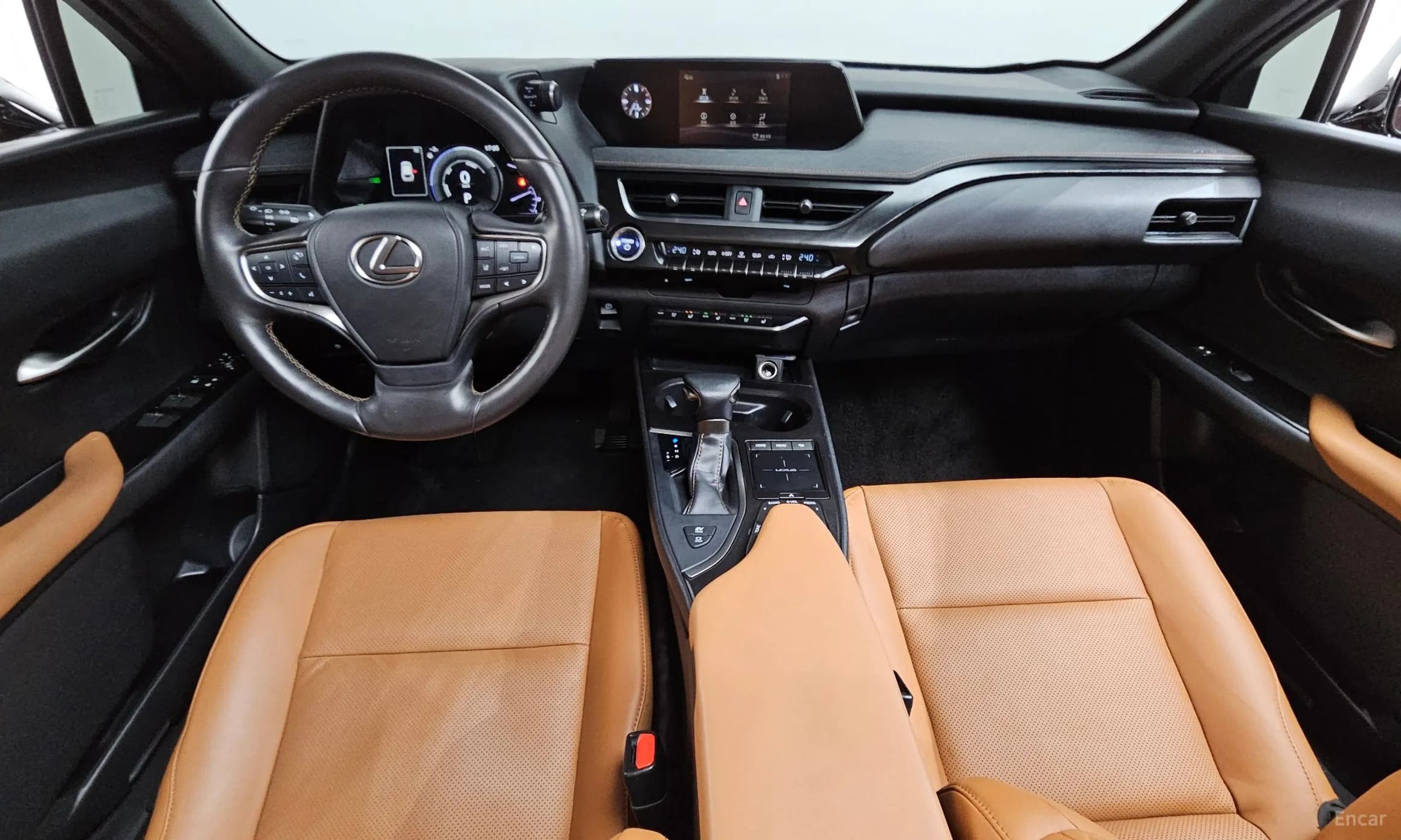 UX250h