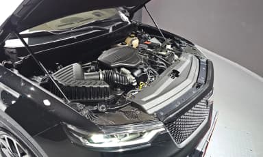 XT6