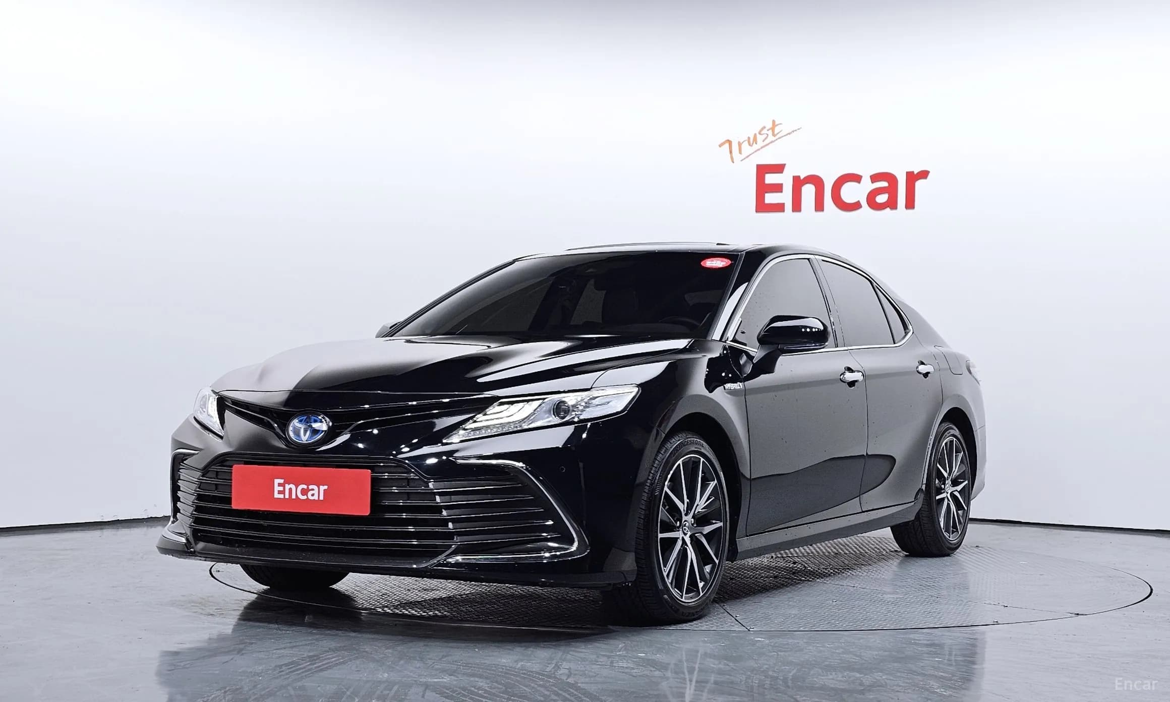 Camry (XV70)