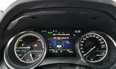 Camry (XV70)