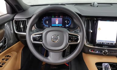 S90