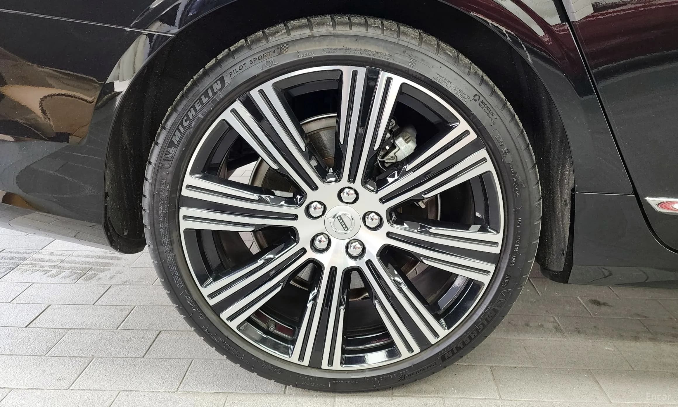 S90