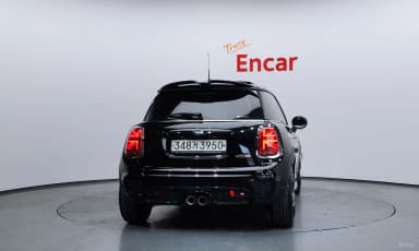 Cooper S