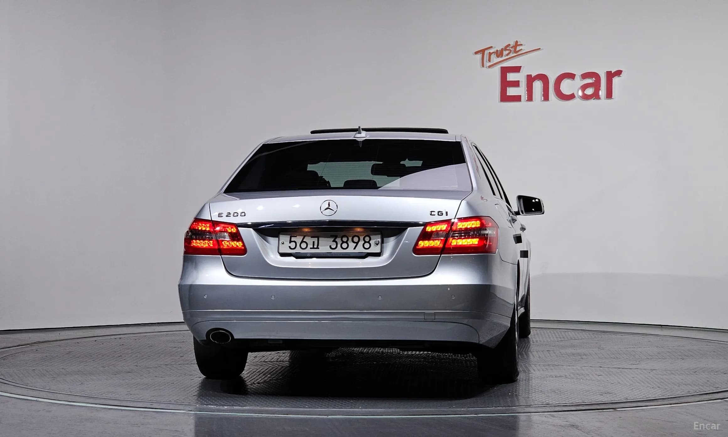 E-Class W212