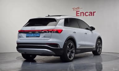 Q4 e-tron (F4)