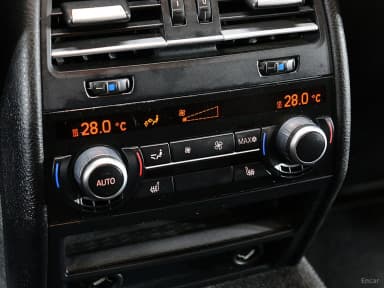 7 Series (F01)