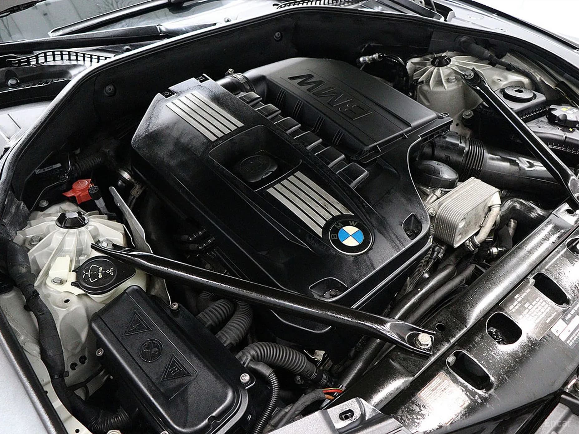 7 Series (F01)