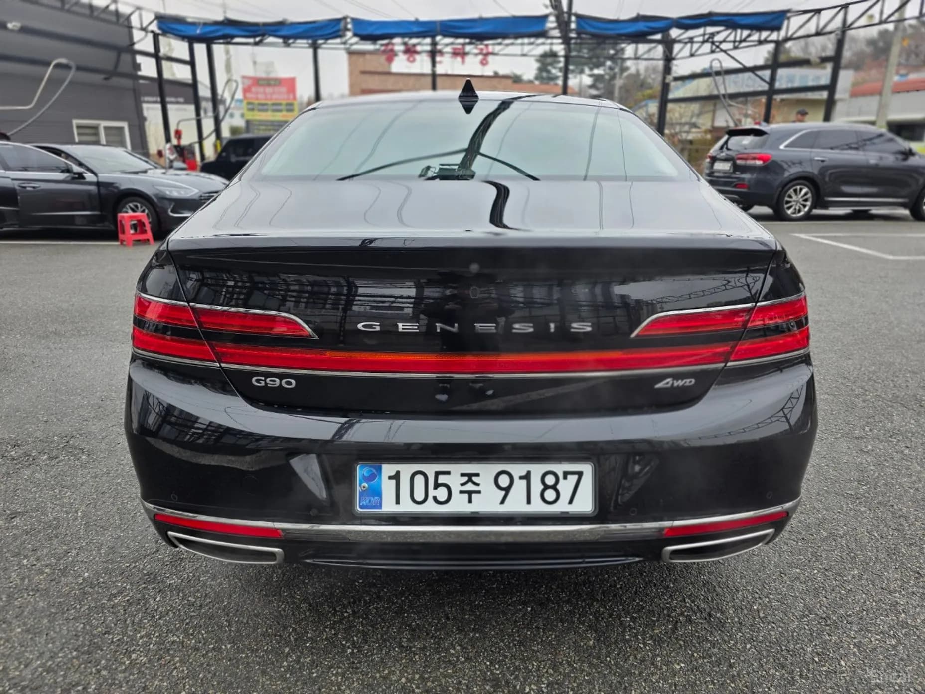 G90