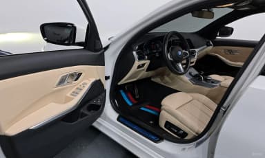 3 Series (G20)