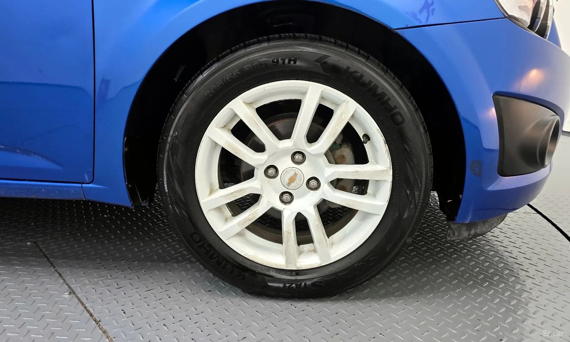Aveo Hatchback