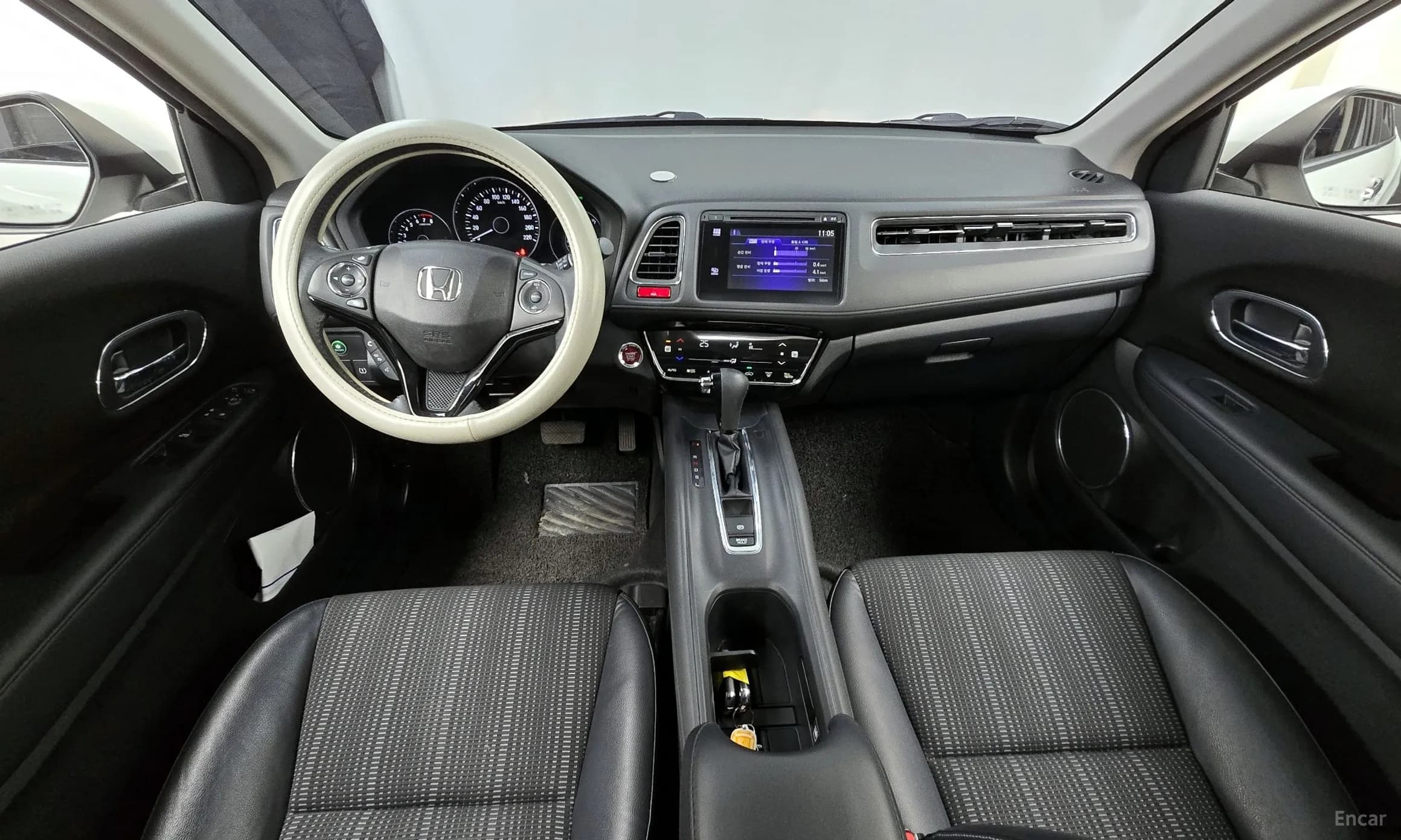 HR-V