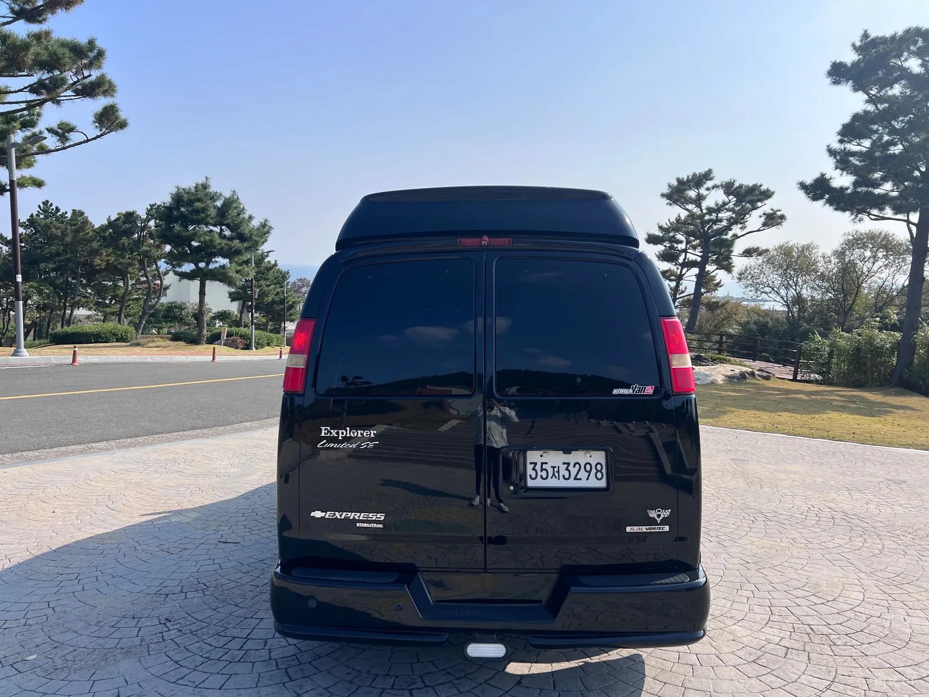 Express Van