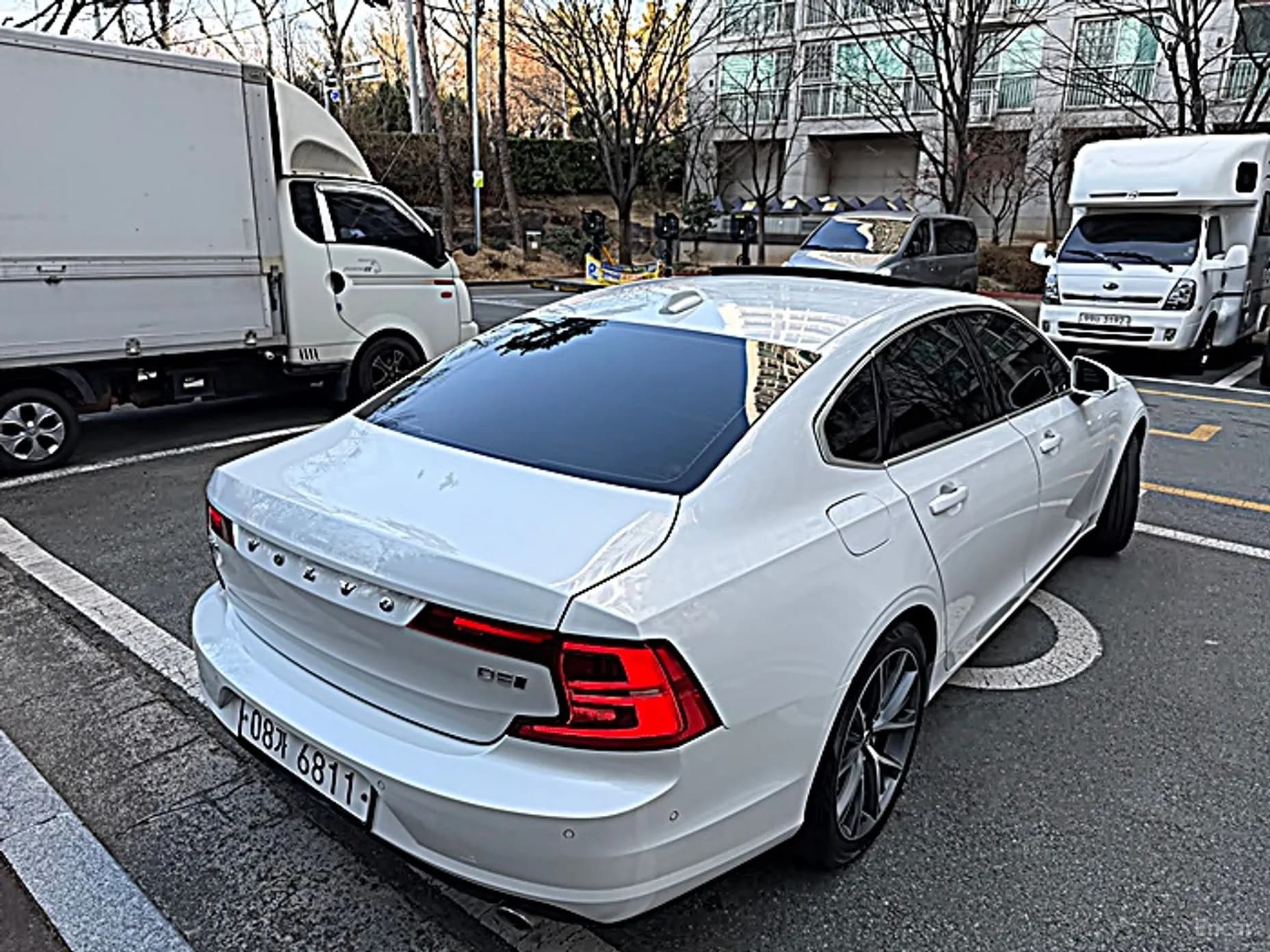 S90