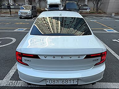 S90