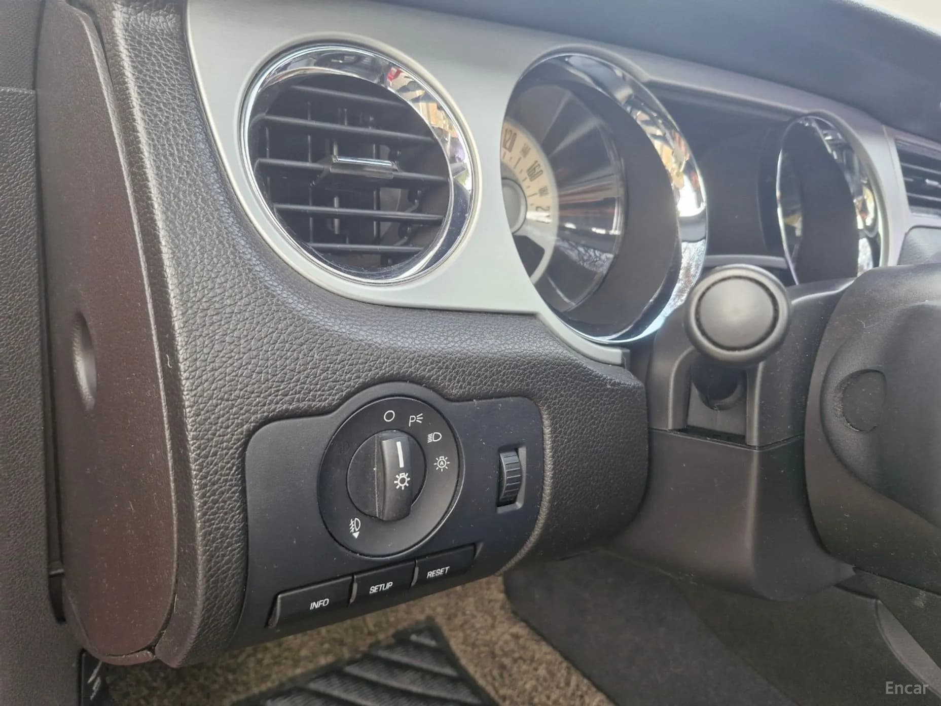 Mustang