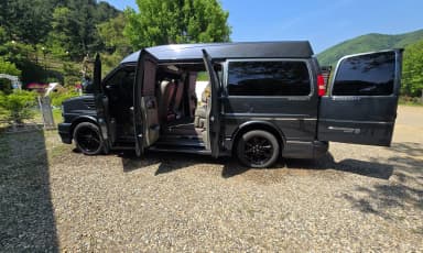 Express Van