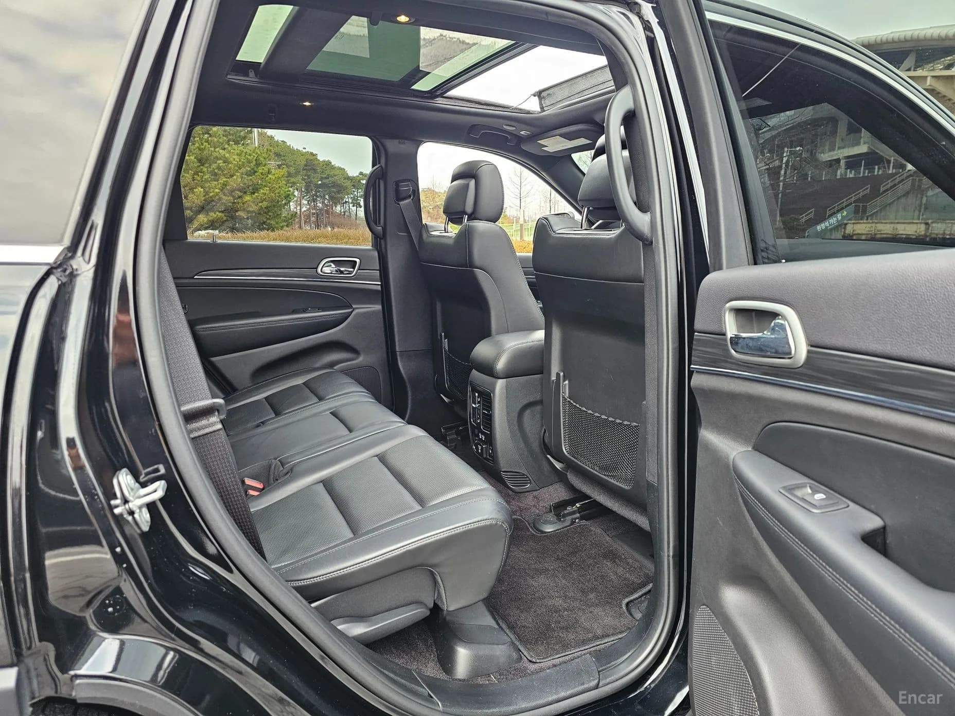 Grand Cherokee