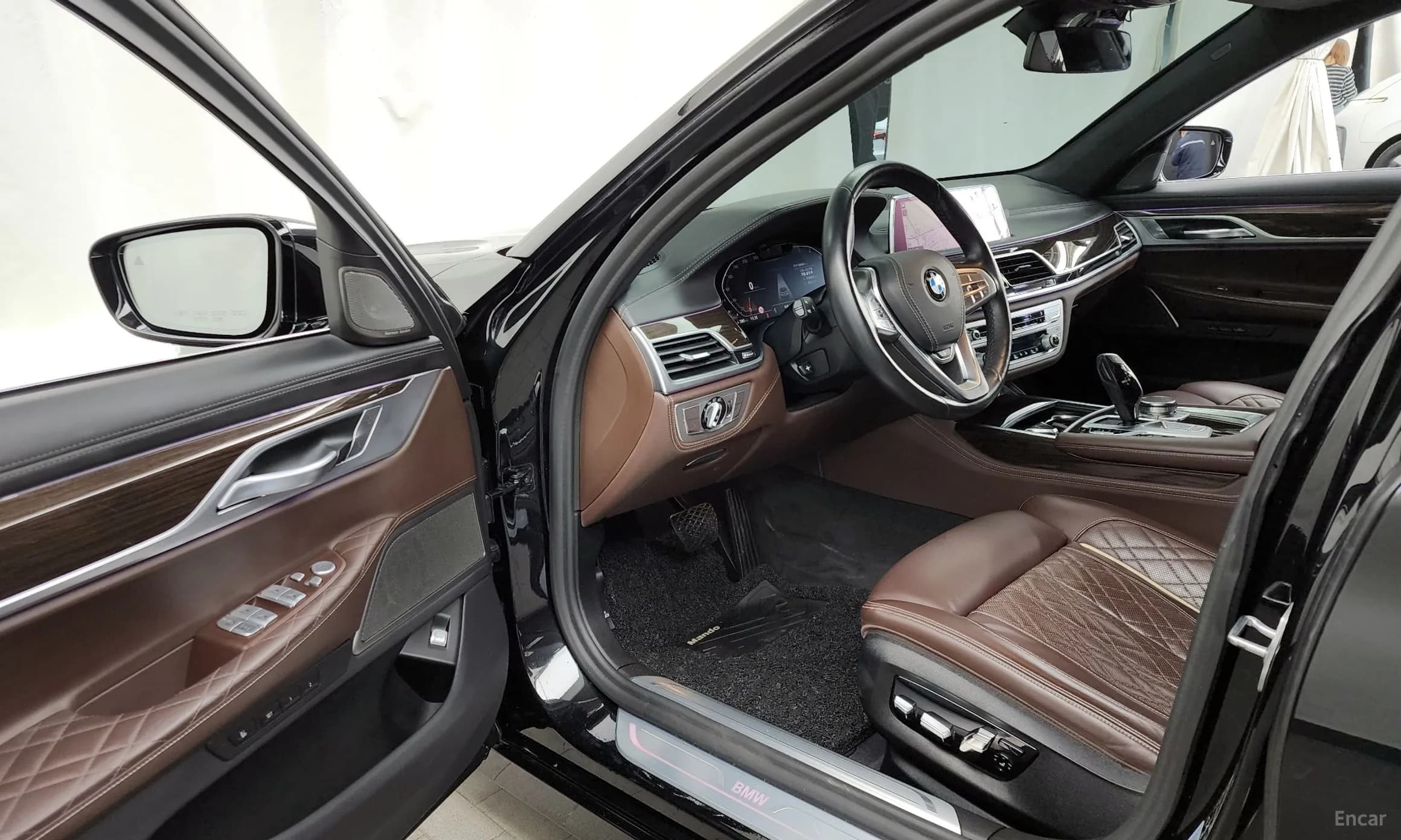 7 Series (G11)
