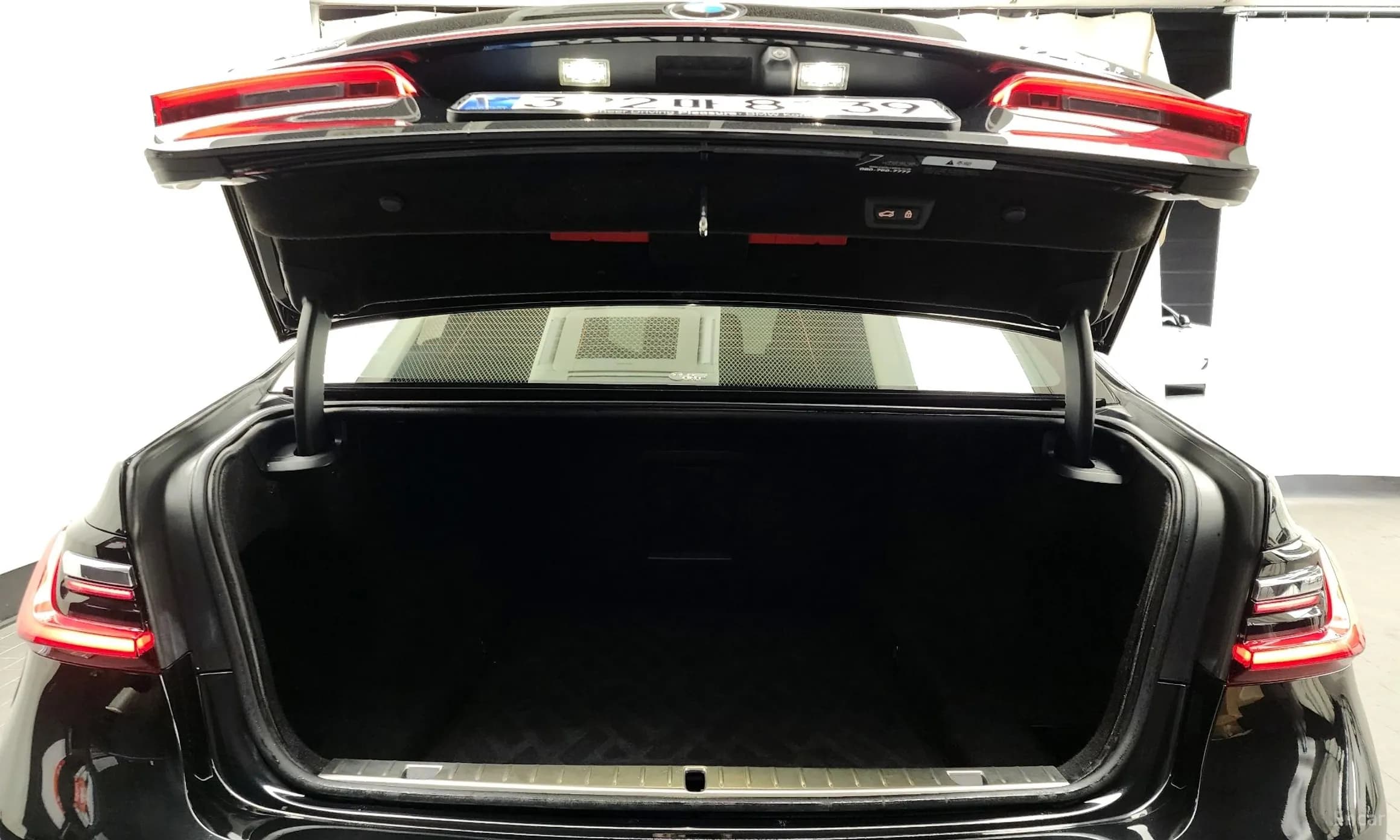 7 Series (G11)