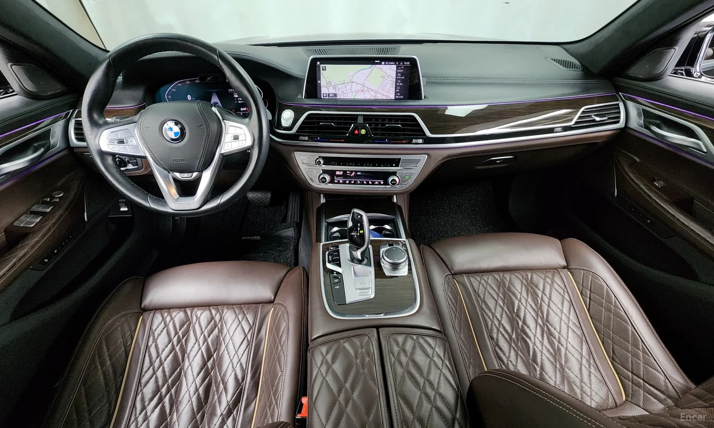 7 Series (G11)