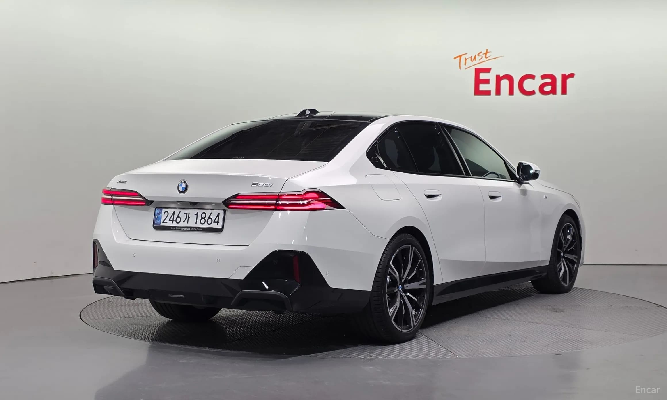 5 Series (G60)