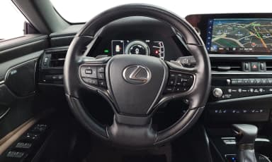 ES300h 7th Generation